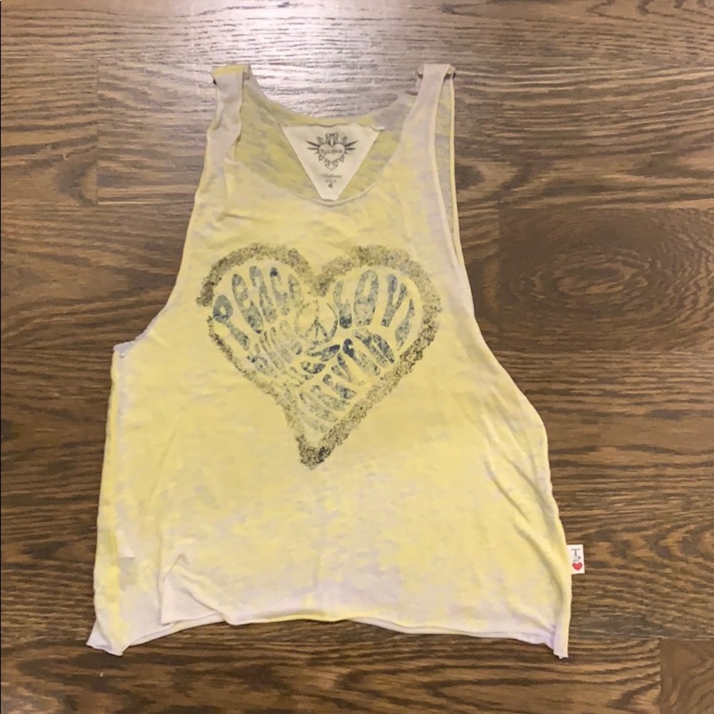 T2 Love size 4 tank. Like new!